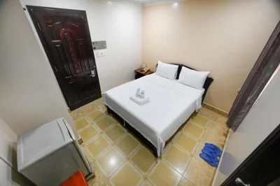 Standard Double Room — Rainbow Airport Hotel